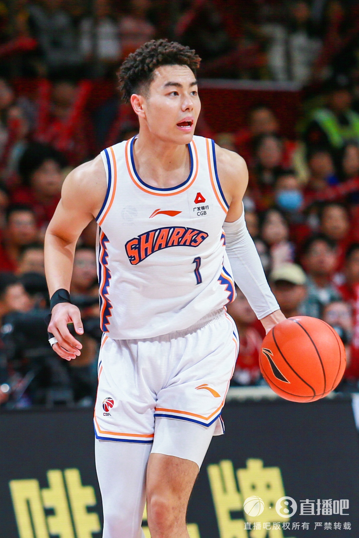 狀態(tài)火熱！李添榮15投10中&三分12中7 得到28分3板2助