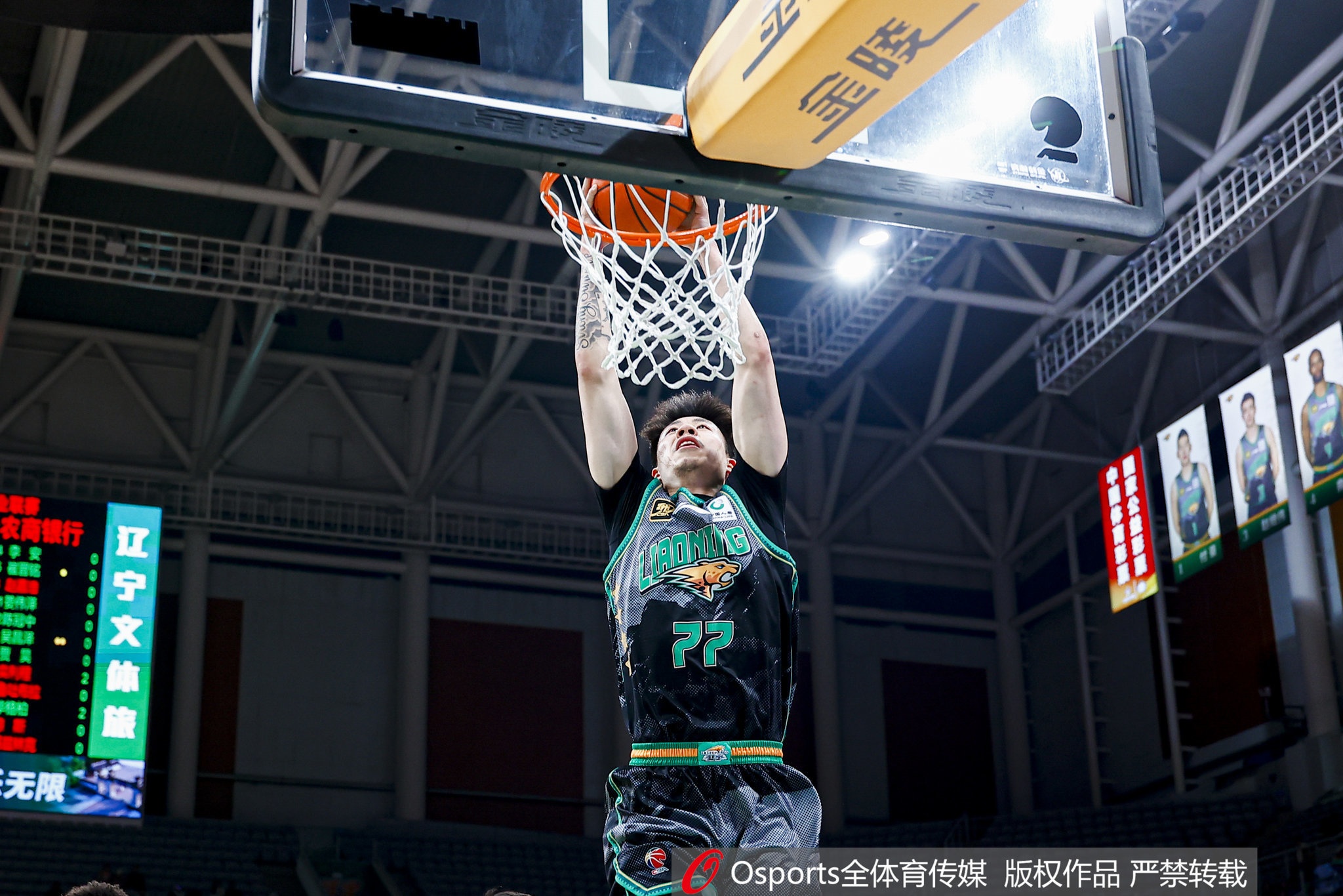 合理且高效！張鎮(zhèn)麟出場24分鐘10中6得12分&送6助攻 正負(fù)值+28