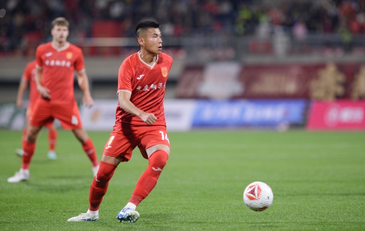 重慶銅梁龍官方：程燁桐傷缺2-3周，黃希揚傷缺1周